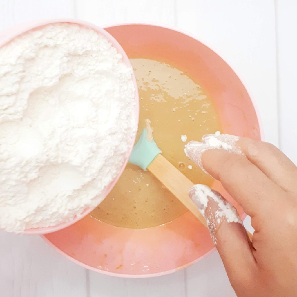 preparación rolls de canela